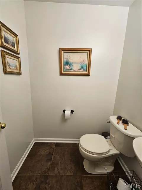 Bath - 110 Cedarcrest Ln, Oneida, NY 13421 photo 1 of 4