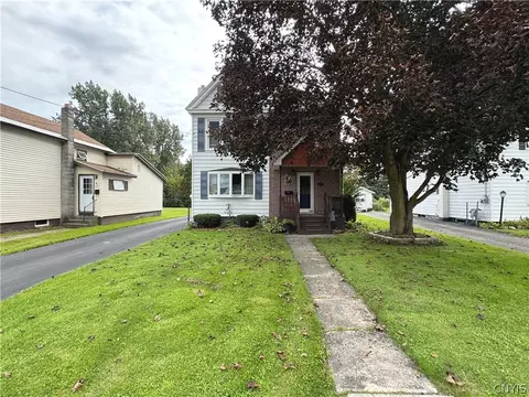 246 E Hoard St, Watertown, NY 13601