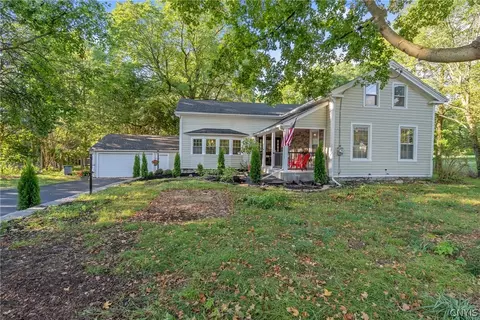 4942 W Seneca, Onondaga, NY 13215