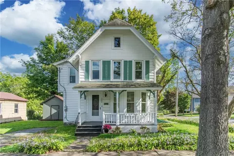 145 Union St, Clayton, NY 13624