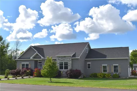 Exterior - 210 Bayard St, Hounsfield, NY 13685 photo 4 of 8