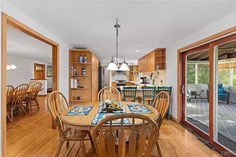 Dining - 2518 E Maple, Marcellus, NY 13108 photo 2 of 5