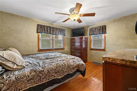 Bedroom - 2518 E Maple, Marcellus, NY 13108 photo 4 of 5