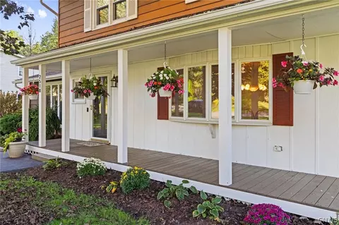 Exterior - 2518 E Maple, Marcellus, NY 13108 photo 2 of 6