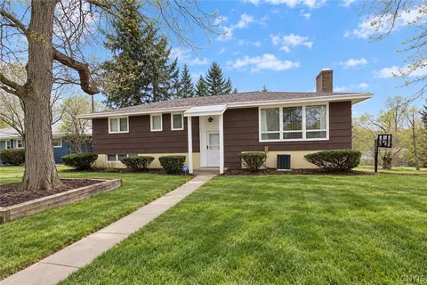 1500 Salt Springs Rd, Syracuse, NY 13214