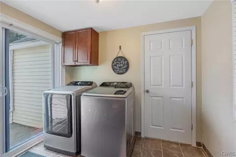 Other - 5 Brandon Cir, East Syracuse, NY 13057 photo 4 of 5