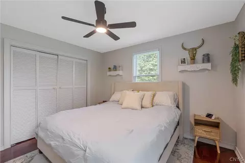 Bedroom - 5 Brandon Cir, East Syracuse, NY 13057 photo 2 of 6