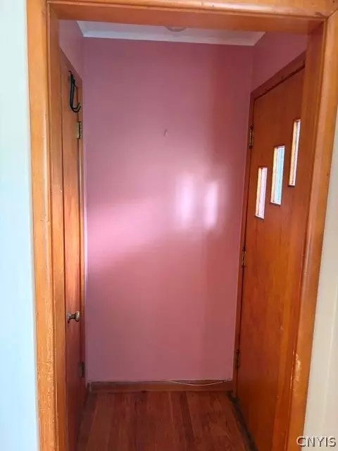 Entry Way - 314 Summit Ave, Oneida, NY 13421 photo 1 of 6