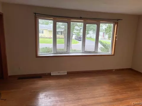 Living - 314 Summit Ave, Oneida, NY 13421 photo 1 of 5