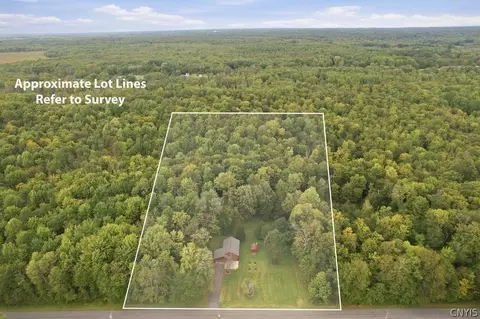 View/Area - 2061 Rabbit Ln, Phoenix, NY 13135 photo 2 of 2