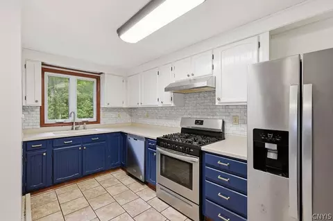 Kitchen - 2061 Rabbit Ln, Phoenix, NY 13135 photo 2 of 2