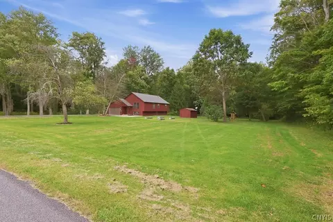 Exterior - 2061 Rabbit Ln, Phoenix, NY 13135 photo 1 of 5