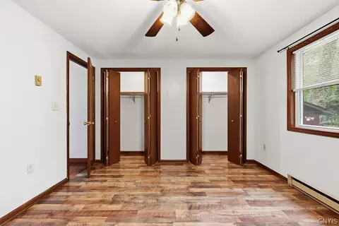 Bedroom - 2061 Rabbit Ln, Phoenix, NY 13135 photo 2 of 3