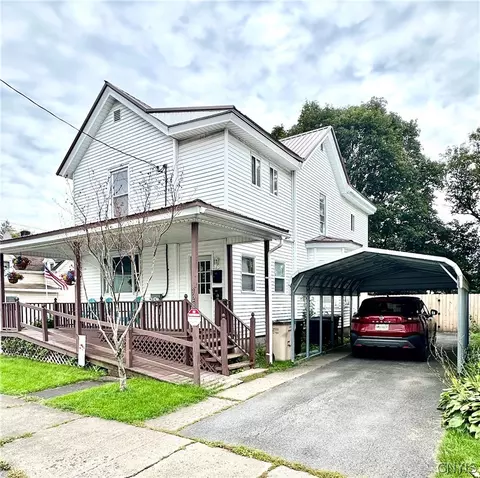 Exterior - 328 Eastern Ave, Herkimer, NY 13350 photo 4 of 6