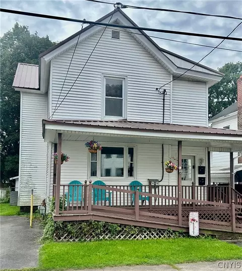 Exterior - 328 Eastern Ave, Herkimer, NY 13350 photo 2 of 6