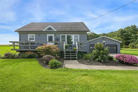 Exterior - 949 North Rd, Tully, NY 13159 photo 2 of 8