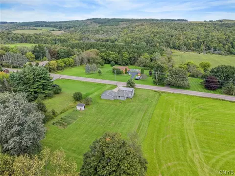 View/Area - 949 North Rd, Tully, NY 13159 photo 2 of 5