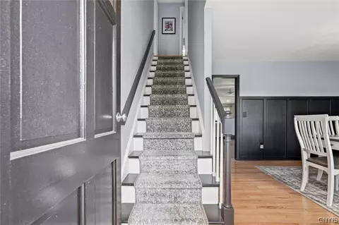 Entry Way - 949 North Rd, Tully, NY 13159 photo 5 of 7