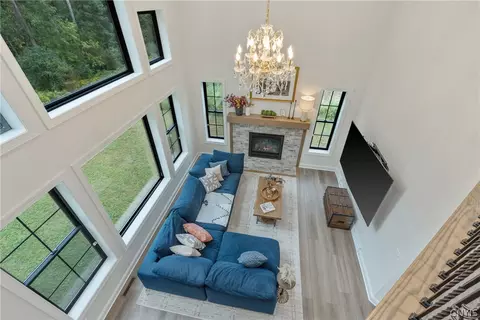 Entry Way - 2020 Rubicon Rd, Lysander, NY 13027 photo 1 of 4