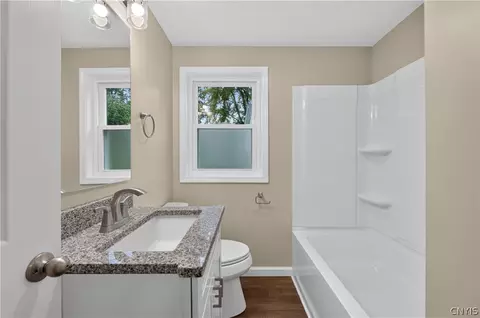 Bath - 101 E Oakley Dr, Syracuse, NY 13205 photo 2 of 2