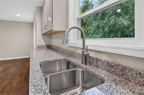 Kitchen - 101 E Oakley Dr, Syracuse, NY 13205 photo 4 of 4