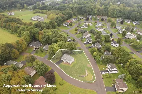View/Area - 5372 Barrows Pointe, Camillus, NY 13031 photo 1 of 3
