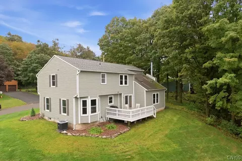 Other - 5372 Barrows Pointe, Camillus, NY 13031 photo 3 of 4