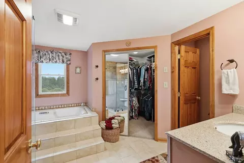 Other - 5372 Barrows Pointe, Camillus, NY 13031 photo 2 of 4