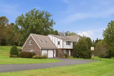 4601 Tucker Rd, Onondaga, NY 13215