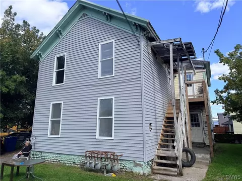 27 Greenbush St #25, Cortland, NY 13045