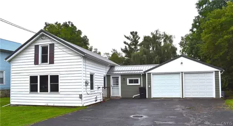 11742 State Route 12e, Lyme, NY 13622