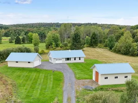 10123 Starr Hill Rd, Steuben, NY 13438