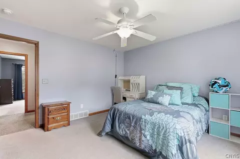 Bedroom - 6418 Killoe Rd, Lysander, NY 13027 photo 7 of 9