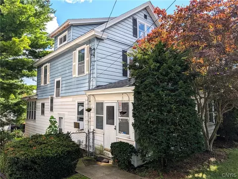 2217 S Geddes St, Syracuse, NY 13207