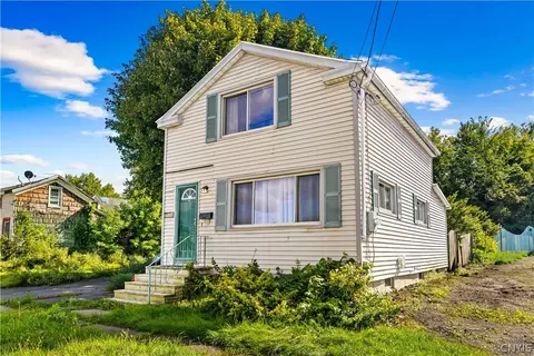 1211 Erie St, Utica, NY 13502