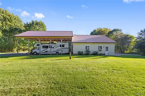 Exterior - 9072 Dinglehole Rd, Lysander, NY 13027 photo 7 of 7