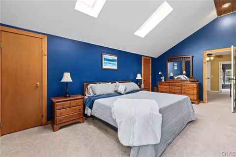 Bedroom - 9072 Dinglehole Rd, Lysander, NY 13027 photo 2 of 5