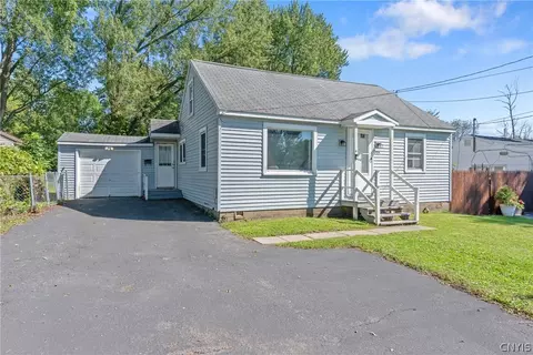 406 Florida Rd, Salina, NY 13211