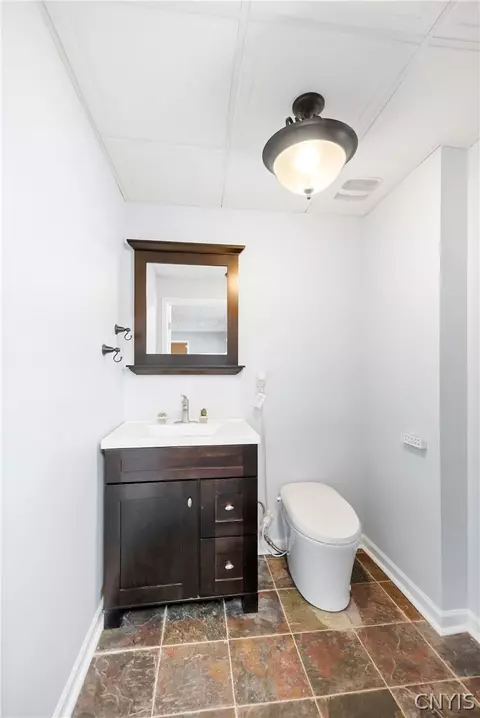 Bath - 954 Whiting Rd, Jordan, NY 13080 photo 5 of 5