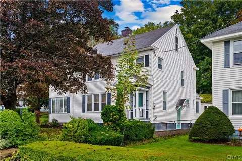 22 Prospect St, Utica, NY 13501