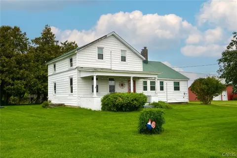 40717 State Route 12, Clayton, NY 13624
