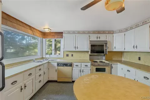 Kitchen - 7878 Dewitt Dr, Lysander, NY 13027 photo 1 of 5