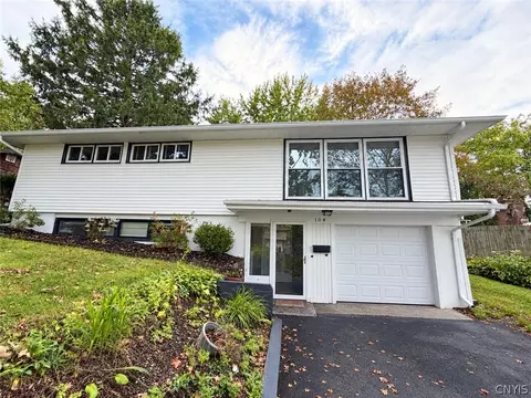 104 Rutledge St, Geddes, NY 13219