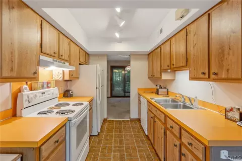 Kitchen - 8708 E Patrol Rd, Lysander, NY 13027 photo 3 of 5