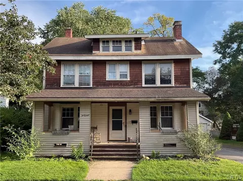 209 Hartford Pl, Utica, NY 13502
