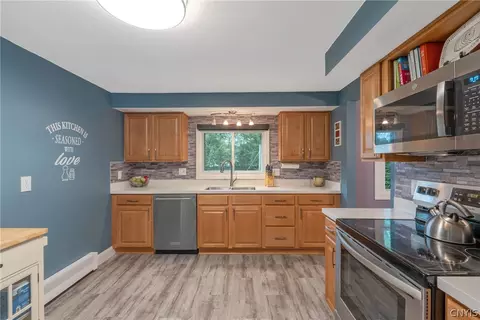Kitchen - 2248 Mott Rd, Lysander, NY 13027 photo 6 of 7