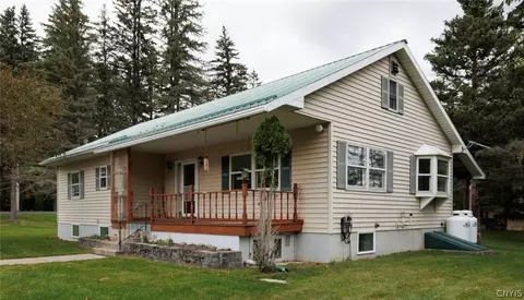 17452 Sandy Creek Valley Rd, Watertown, NY 13601
