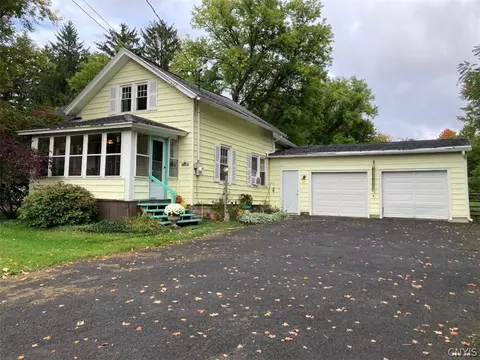 1872 Rose Hill Rd, Spafford, NY 13152