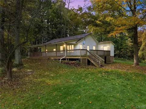 3709 Pratts Rd, Bouckville, NY 13310