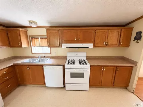 Kitchen - 9600 Powers Rd, Cato, NY 13166 photo 3 of 6